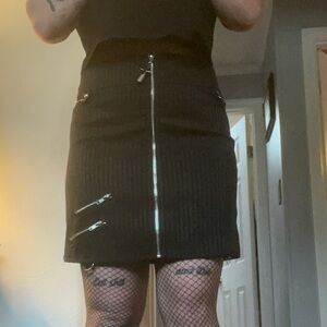 Cute Killstar black pinstriped skirt